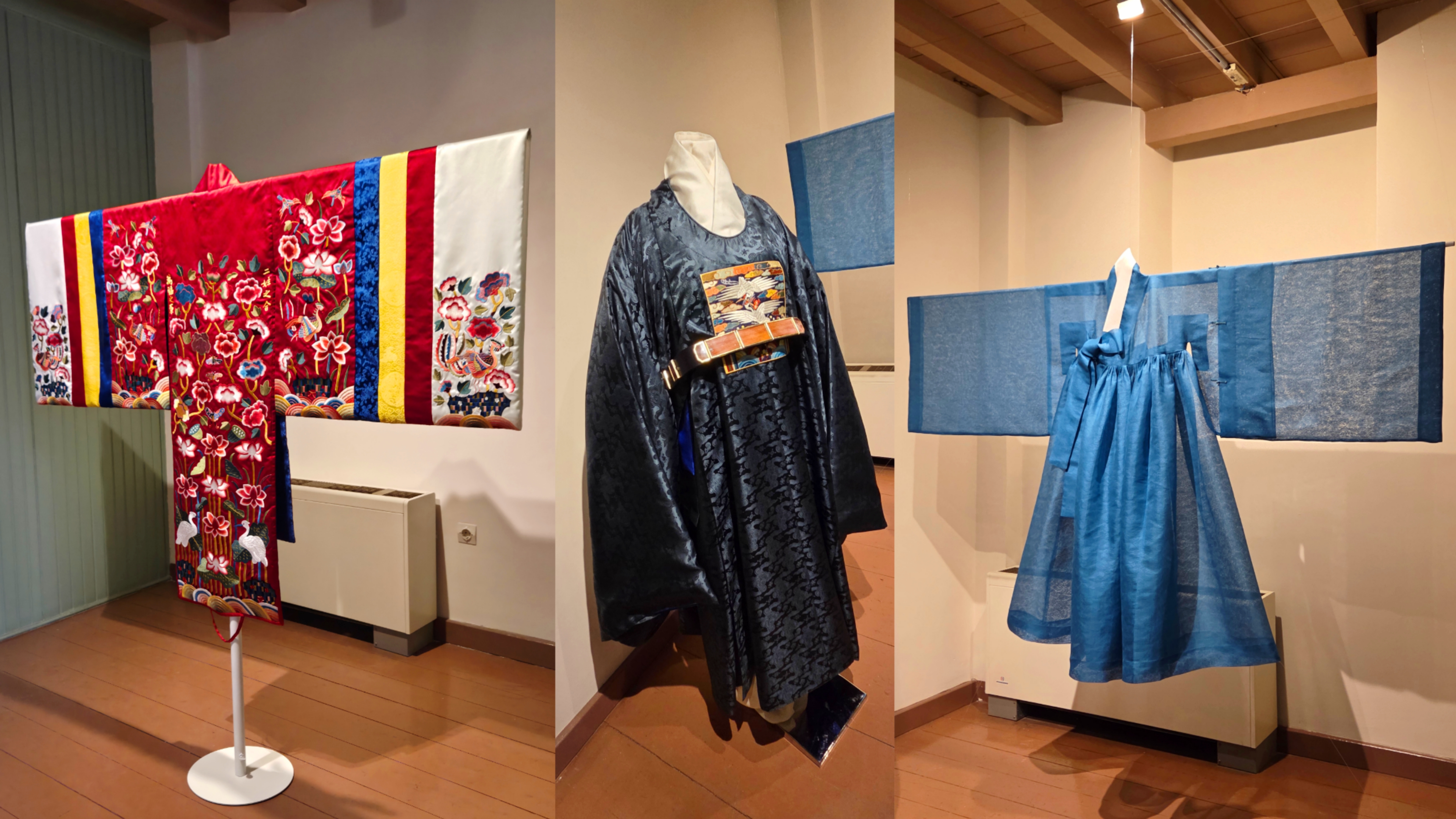 From left to right: Hwarot (princess’ ceremonial robe), Dallyeong (round-collared robe) and Cheolrik (pleated robe with attached skirt) (by Koreaculture.gr)